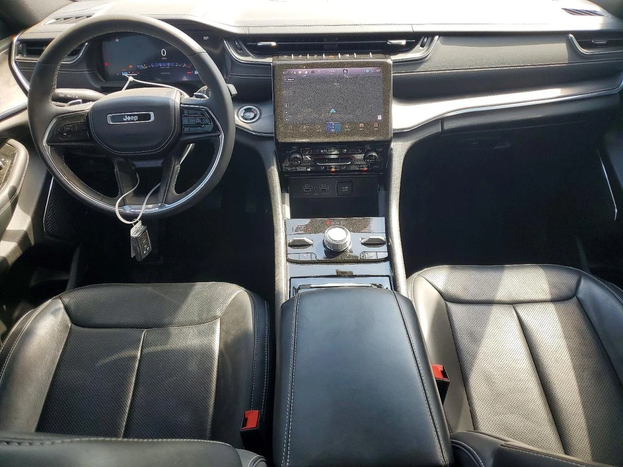 Jeep Grand cherokee 3.6l L Overland, снимка 8 - Автомобили и джипове - 55106543