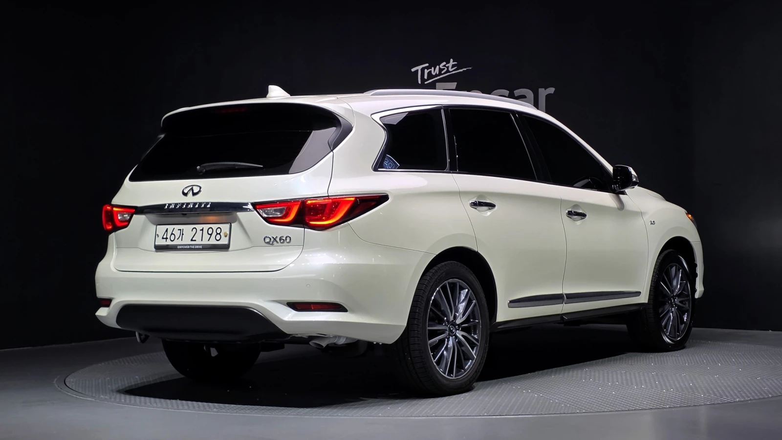 Infiniti QX60 3.5 V6 AWD | Mobile.bg � ����������� 2