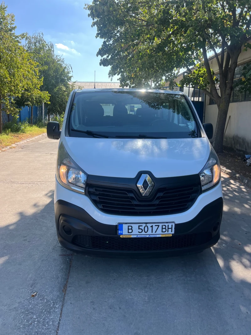 Renault Trafic, снимка 6 - Бусове и автобуси - 52349617