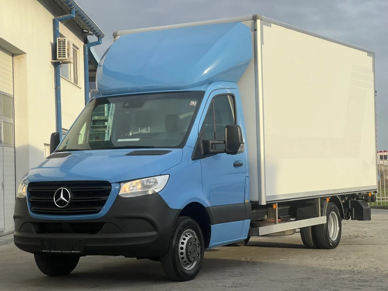 Mercedes-Benz Sprinter 516 2019 / Дв.гума / Б-категория / Падащ борд , снимка 3 - Бусове и автобуси - 53004469