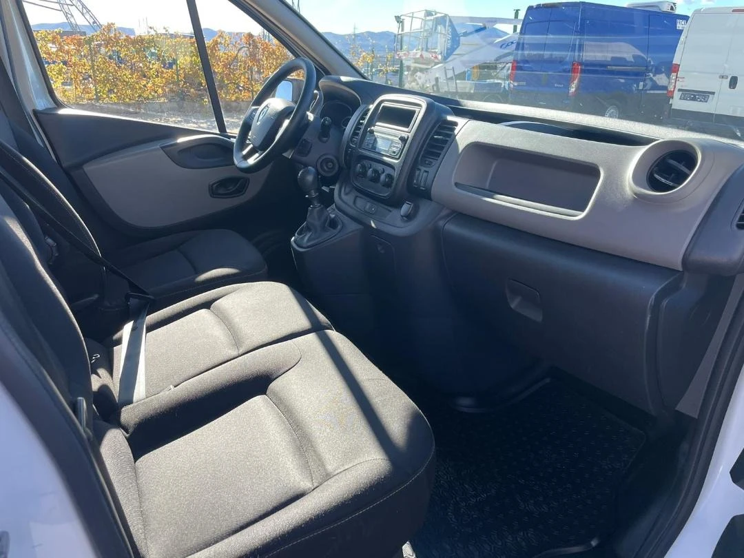 Renault Trafic 1.6 ТД 125KC НОВ ВНОС IT * КЛИМА* * ПЕРФЕКТЕН - изображение 10