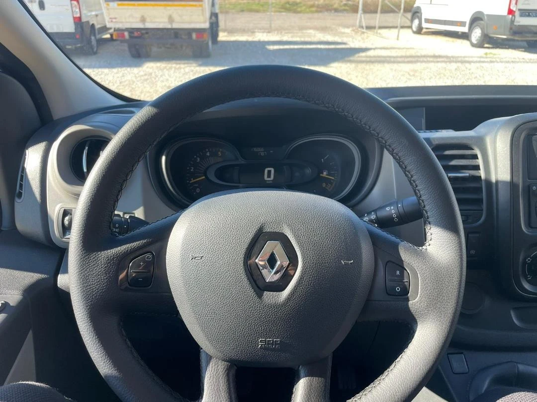 Renault Trafic 1.6 ТД 125KC НОВ ВНОС IT * КЛИМА* * ПЕРФЕКТЕН - изображение 8