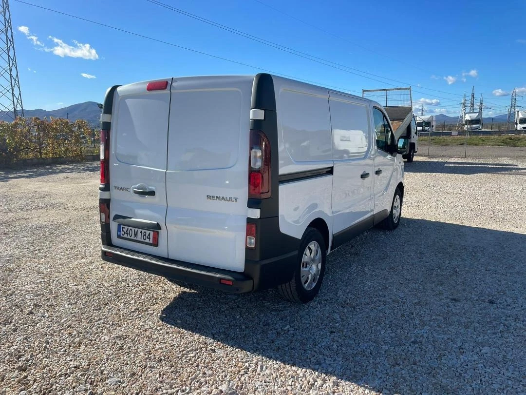 Renault Trafic 1.6 ТД 125KC НОВ ВНОС IT * КЛИМА* * ПЕРФЕКТЕН - изображение 3