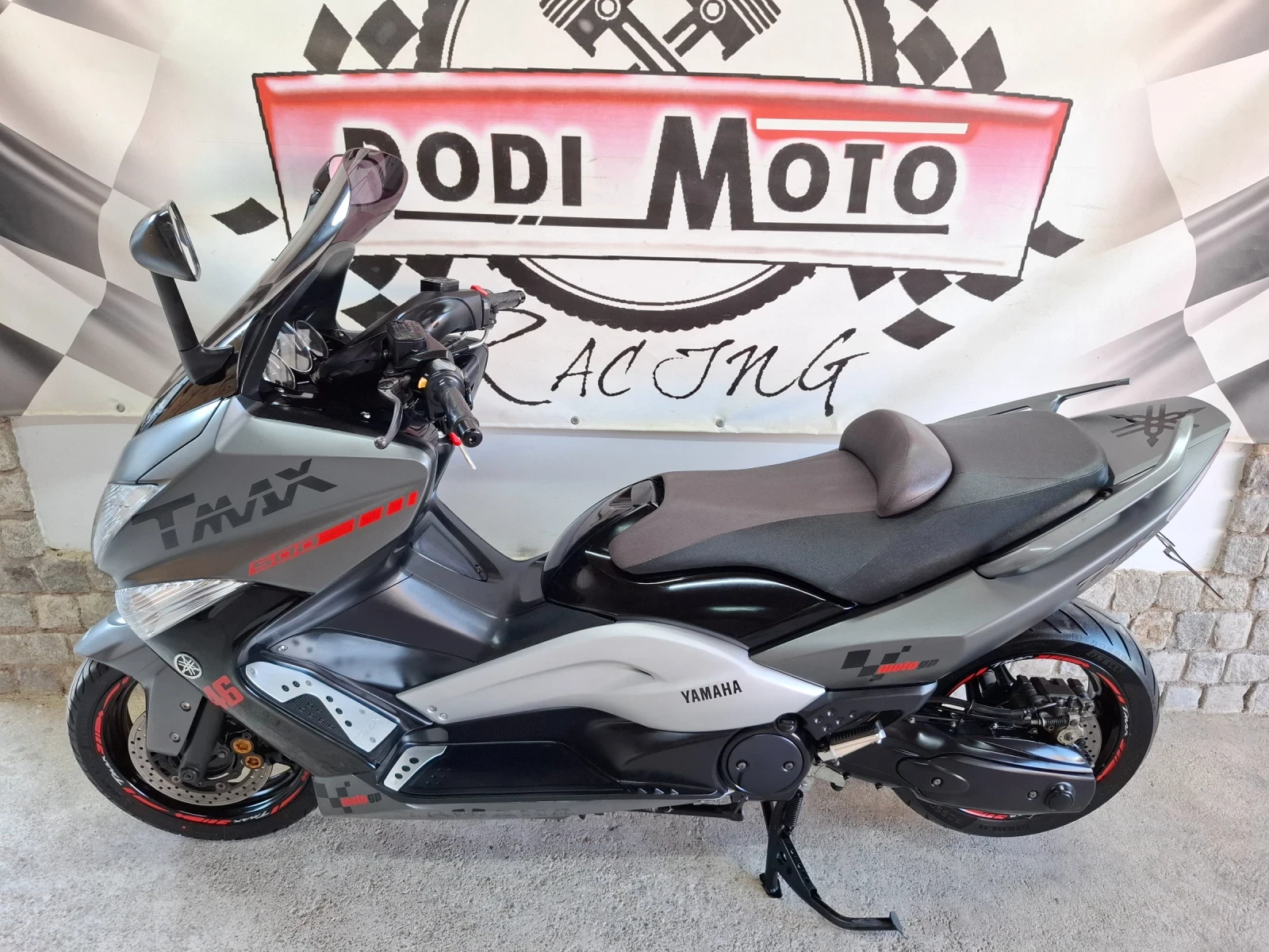 Yamaha T-max 500i / Night max* * *  - изображение 5