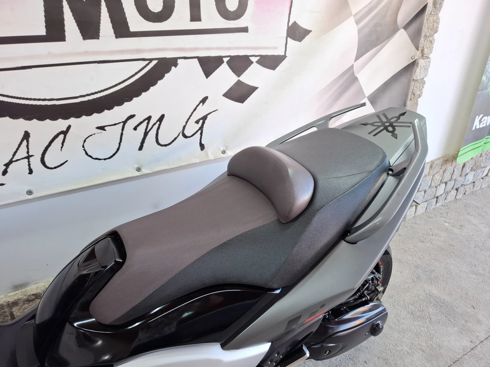 Yamaha T-max 500i / Night max* * *  - изображение 3