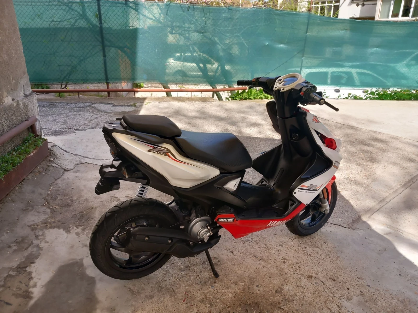 Yamaha Aerox 50, снимка 2 - Мотоциклети и мототехника - 53980300