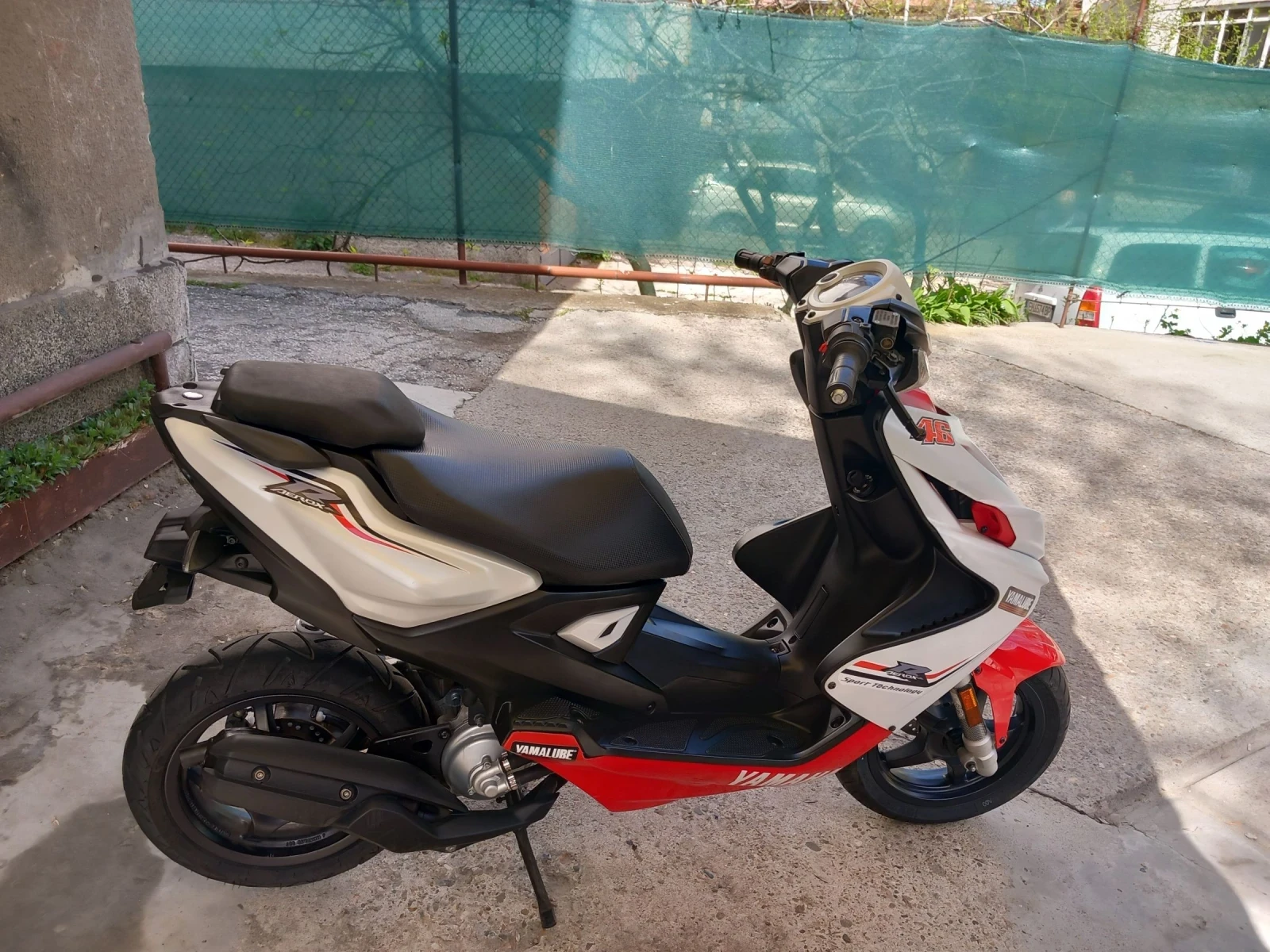 Yamaha Aerox 50, снимка 11 - Мотоциклети и мототехника - 53980300