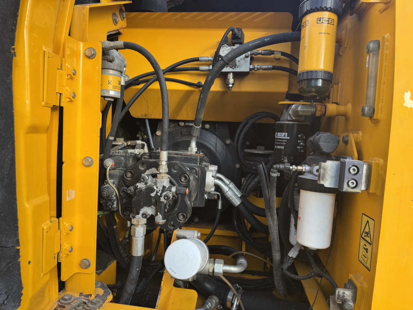 ����� JCB JS130LC 13000 ��., 2015�.  | Mobile.bg � ����������� 12