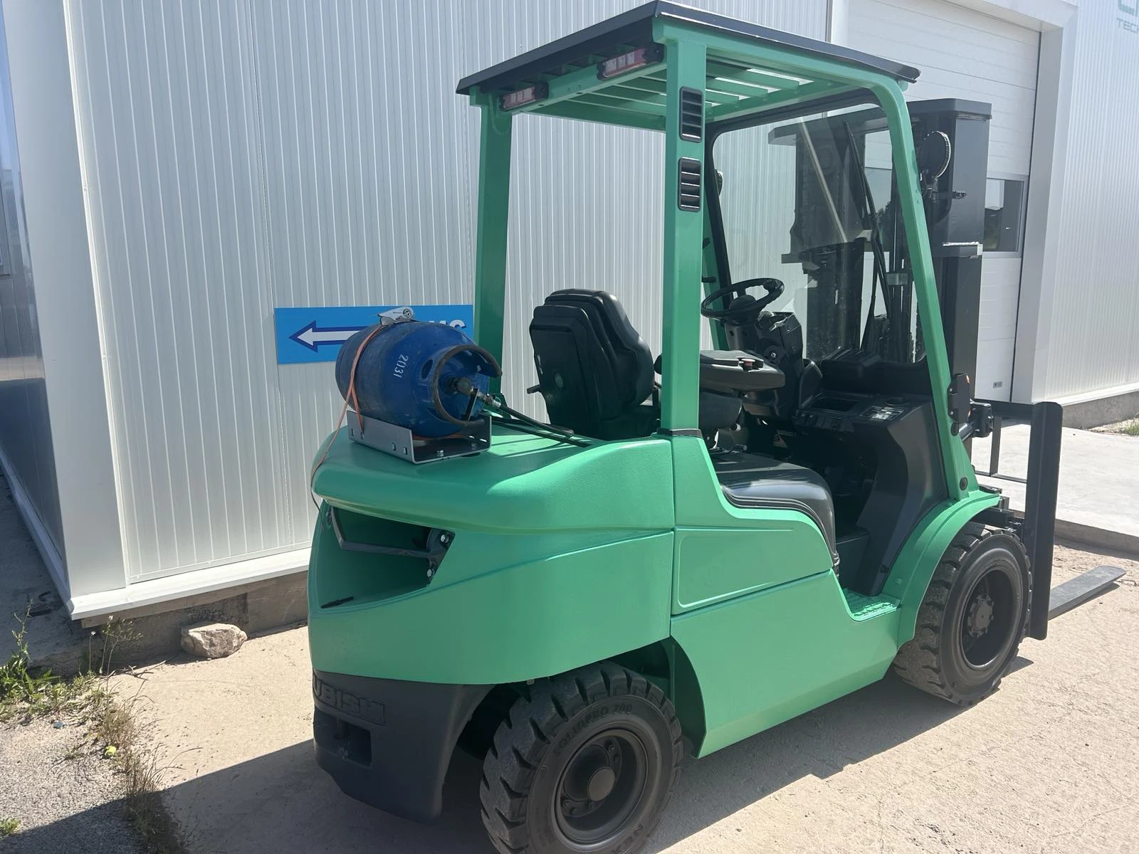  Mitsubishi Nissan K25 | Mobile.bg   4