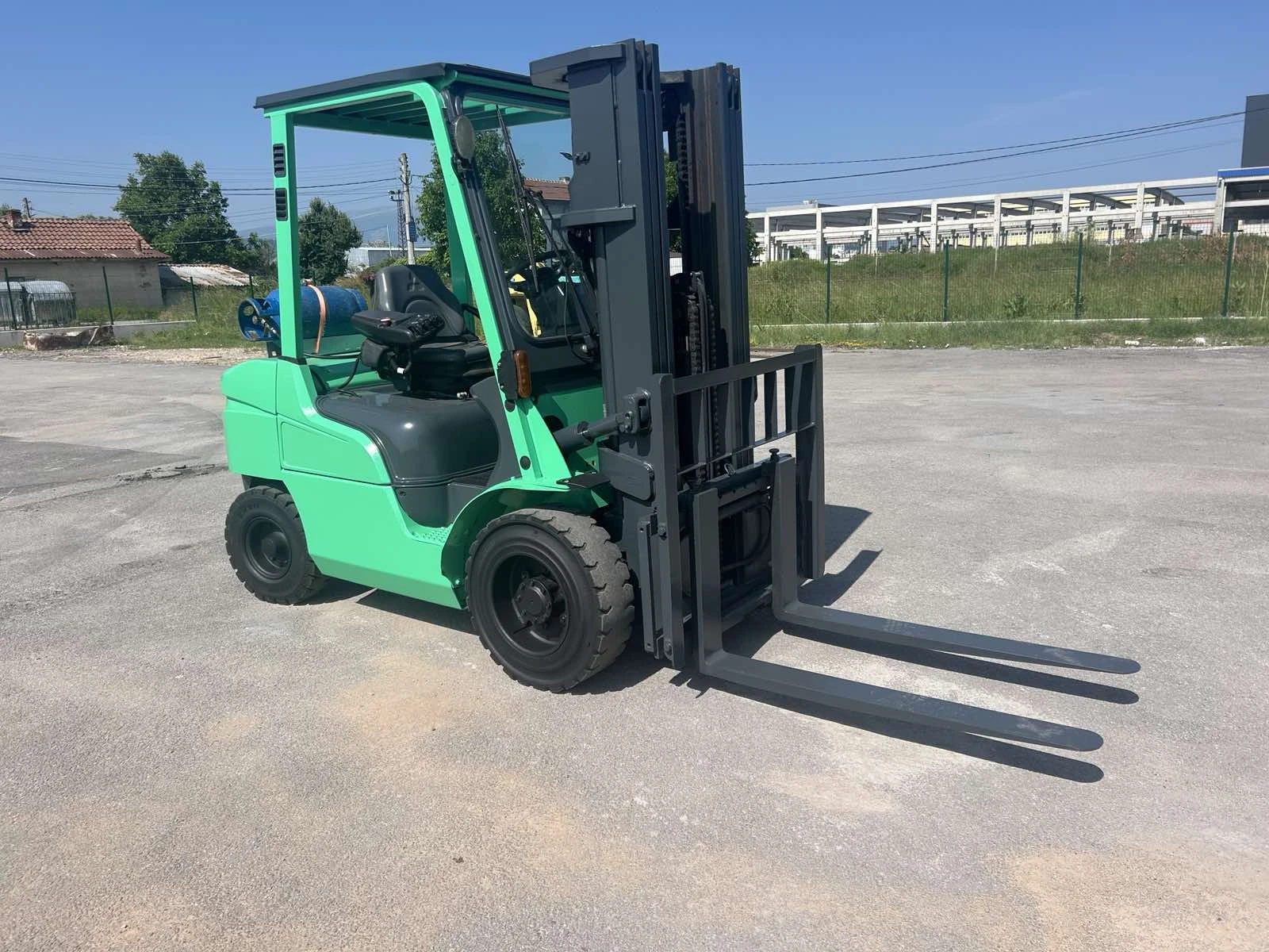  Mitsubishi Nissan K25 | Mobile.bg   12