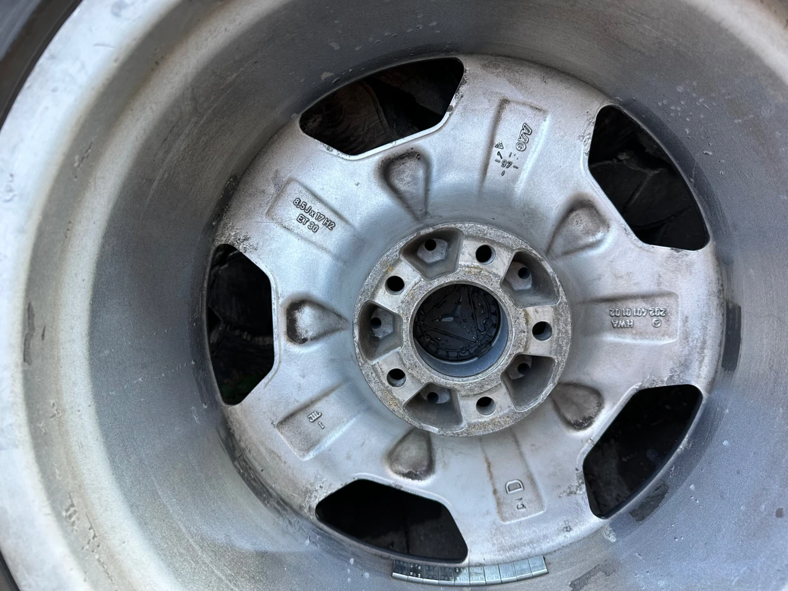    205/45R17  Mercedes-Benz E 500 | Mobile.bg   10