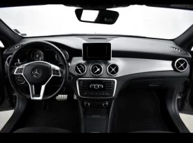 Mercedes-Benz CLA 200, снимка 10