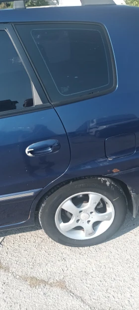 Kia Carens, снимка 3
