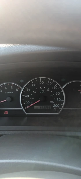 Kia Carens, снимка 8