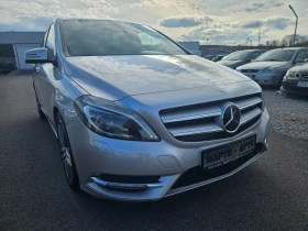     Mercedes-Benz B 200 PREMIUM FULL AMG