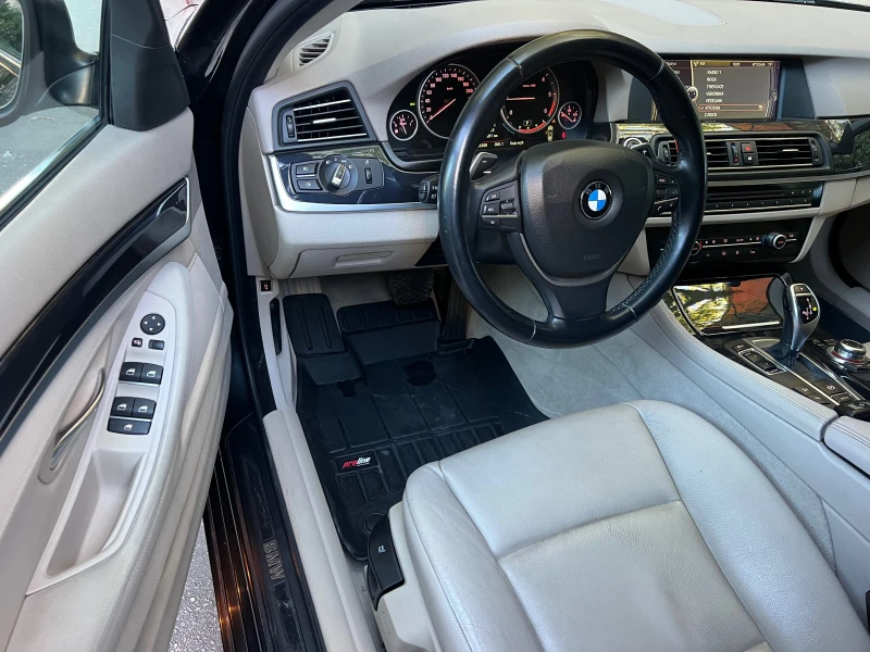 BMW 525 xd XENON/NAVI/KAMERA/KOJA/UNIKAT, снимка 9 - Автомобили и джипове - 47445927