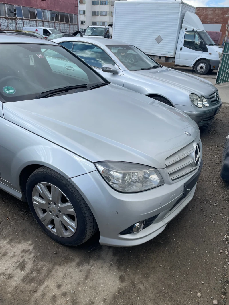 Mercedes-Benz C 200, снимка 3 - Автомобили и джипове - 47469339