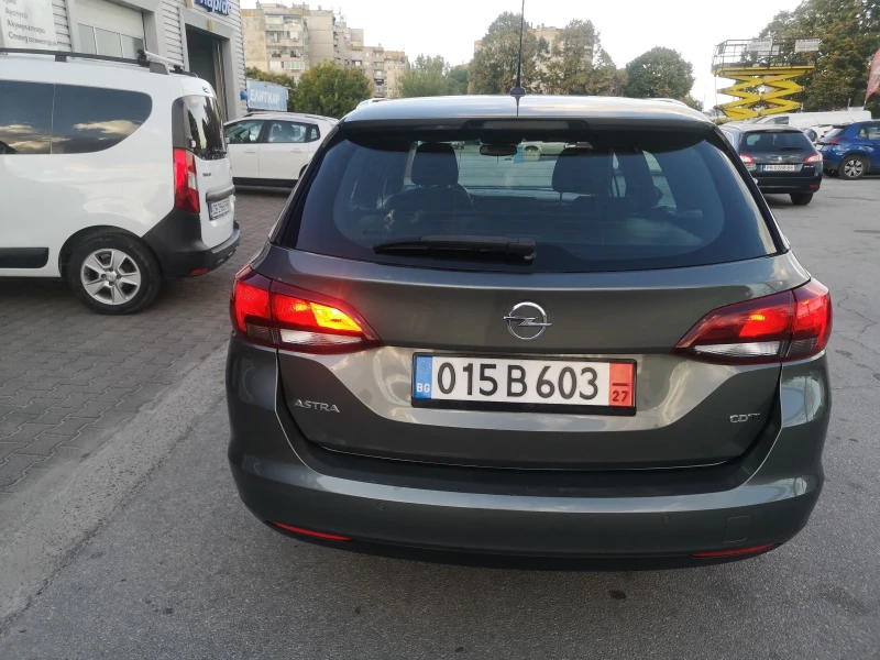 Opel Astra 1.6 CDTI SPORTSTOURER EVRO 6D, снимка 5 - Автомобили и джипове - 47526773