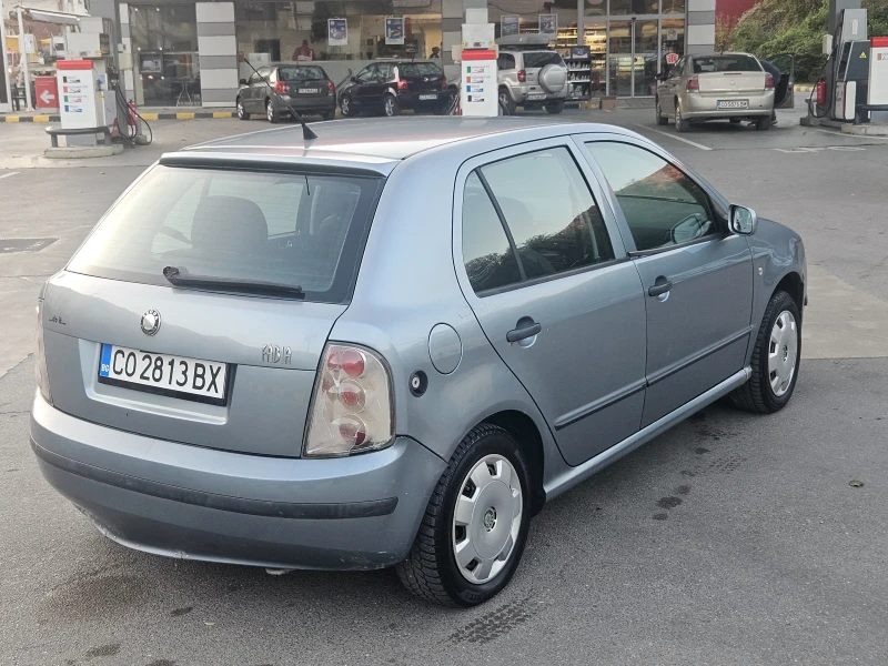 Skoda Fabia газ, снимка 5 - Автомобили и джипове - 47925270