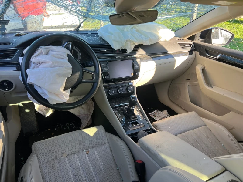 Skoda Superb 2.0TDI, снимка 6 - Автомобили и джипове - 50091541