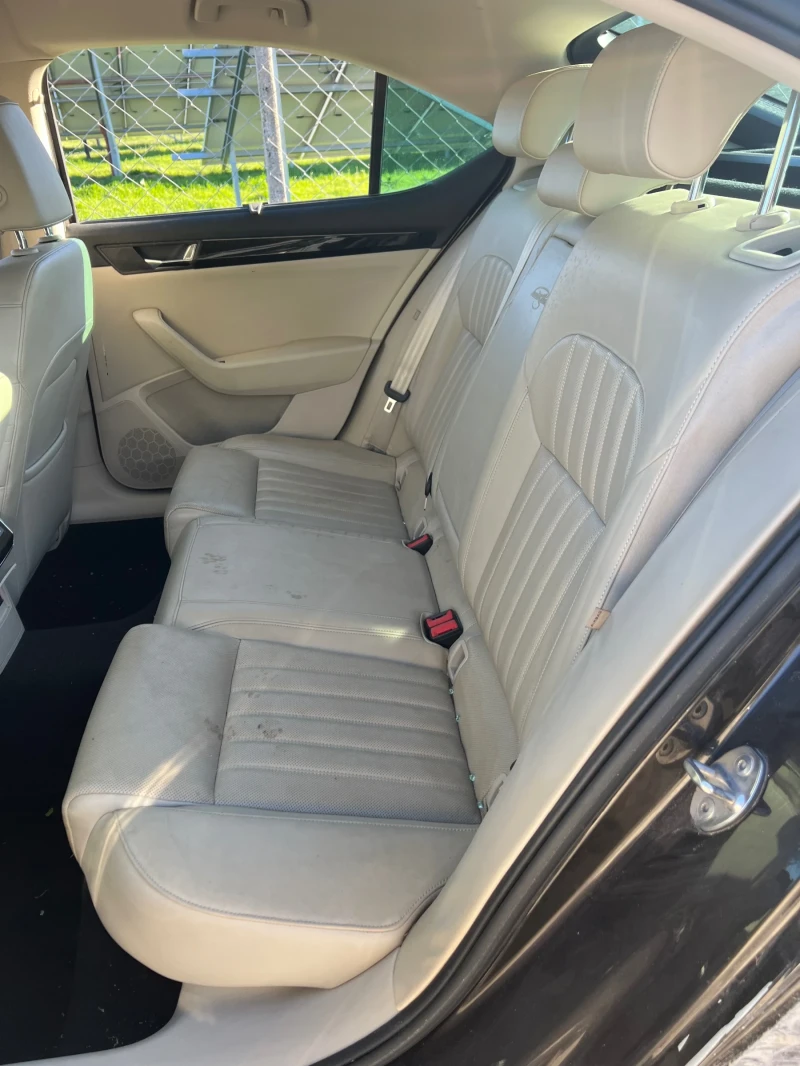 Skoda Superb 2.0TDI, снимка 8 - Автомобили и джипове - 50091541