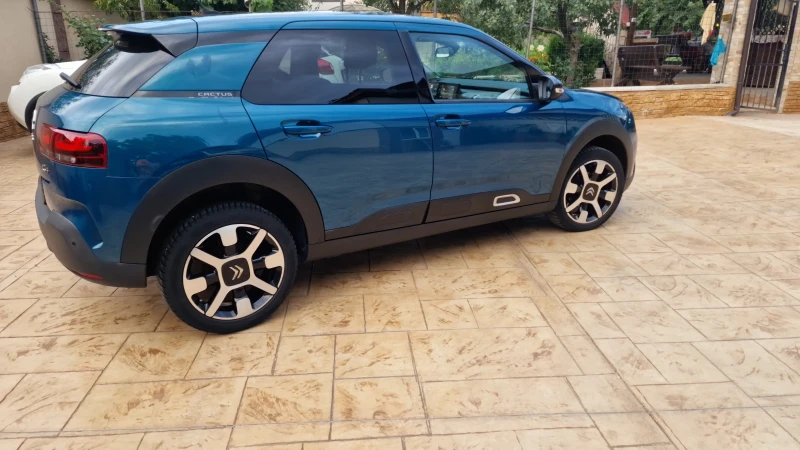 Citroen C4 Cactus 1.2T-Shine , снимка 4 - Автомобили и джипове - 52618640