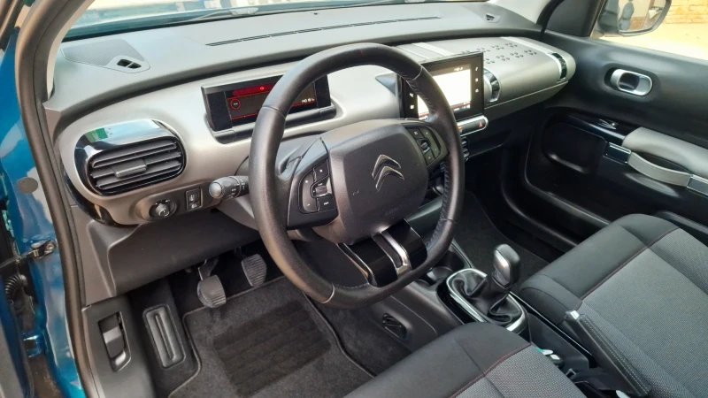 Citroen C4 Cactus 1.2T-Shine , снимка 8 - Автомобили и джипове - 52618640