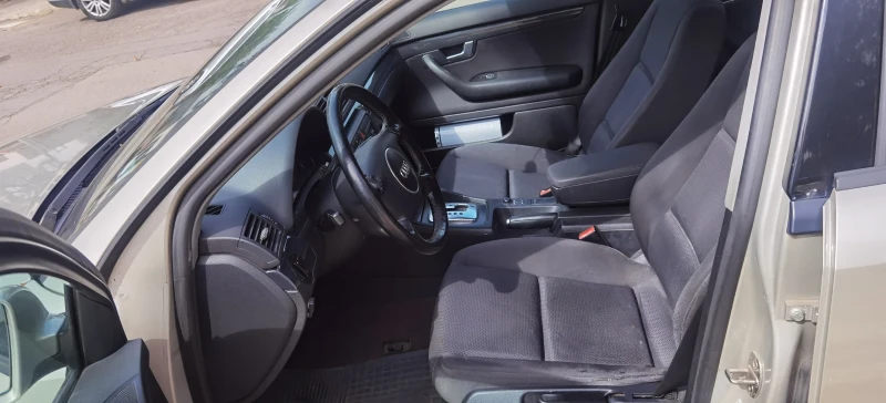 Audi A4 2.4i-170кс LPG, снимка 7 - Автомобили и джипове - 52403718