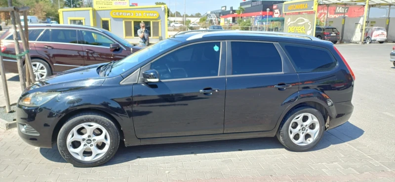 Ford Focus 1.6, снимка 5 - Автомобили и джипове - 52555434