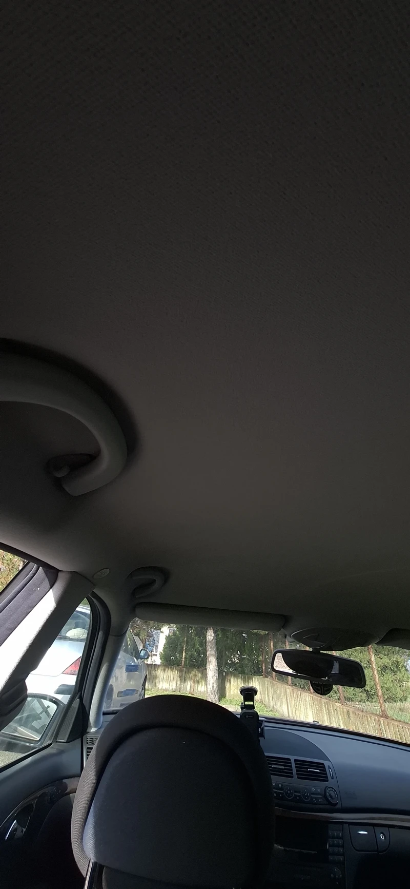 Mercedes-Benz E 220, снимка 9 - Автомобили и джипове - 52724950