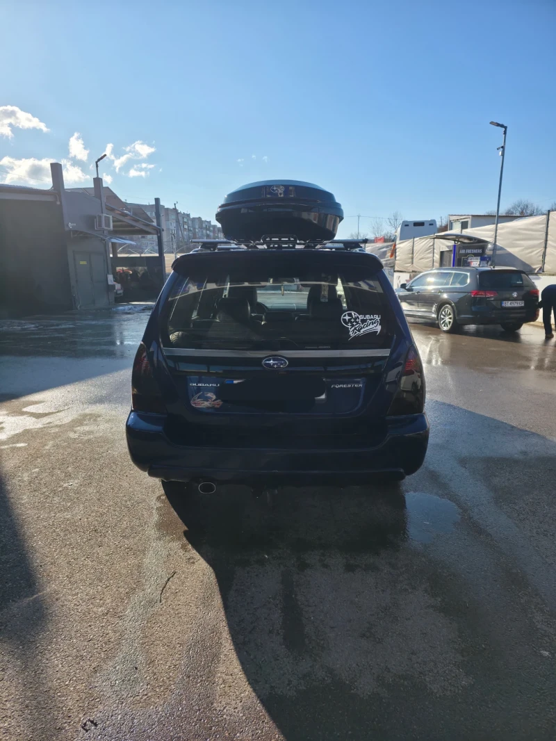 Subaru Forester 2.0, снимка 2 - Автомобили и джипове - 52919036