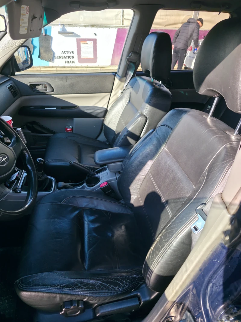 Subaru Forester 2.0, снимка 10 - Автомобили и джипове - 52919036