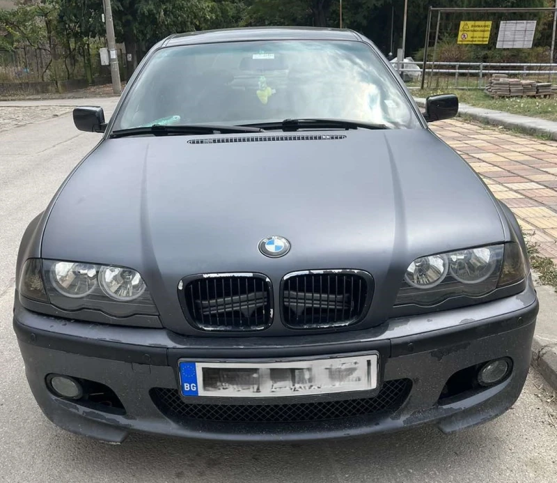 BMW 323, снимка 5 - Автомобили и джипове - 53075026