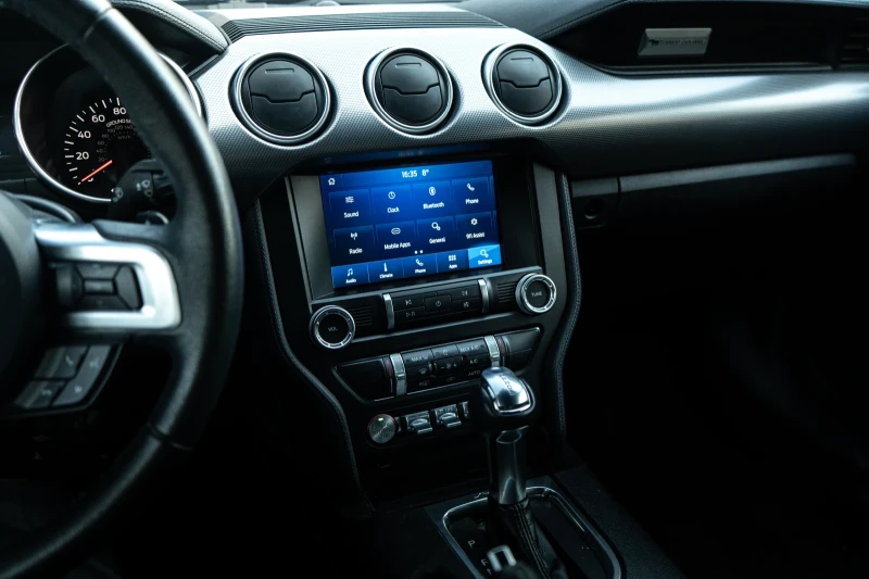 Ford Mustang Ford Mustang Automatic 2019 , снимка 7 - Автомобили и джипове - 53459984