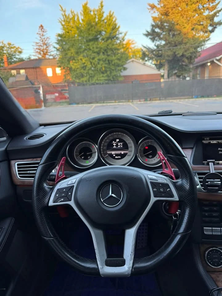 Mercedes-Benz CLS 550 * ОБДУХВАНЕ / МАСАЖ / CARFAX * ЦЕНА ДО БЪЛГАРИЯ, снимка 10 - Автомобили и джипове - 53087232