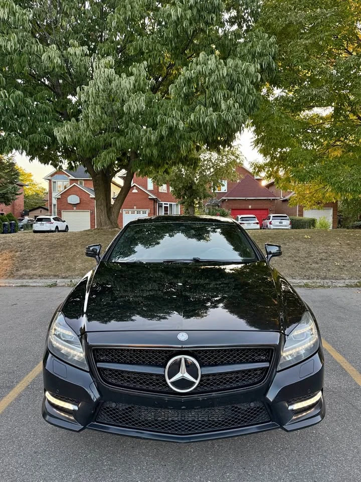 Mercedes-Benz CLS 550 * ОБДУХВАНЕ / МАСАЖ / CARFAX * ЦЕНА ДО БЪЛГАРИЯ