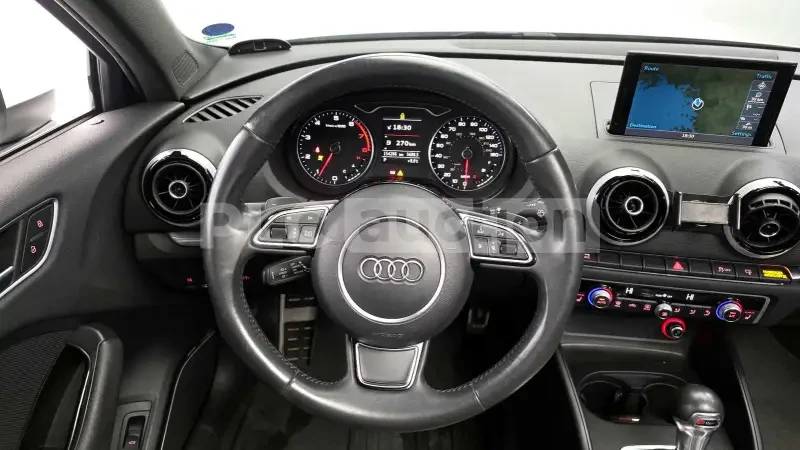 Audi A3 КОЖЕН САЛОН* ПОДГРЕВИ, снимка 12 - Автомобили и джипове - 54055622