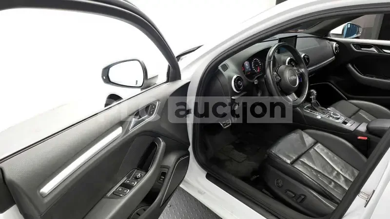 Audi A3 КОЖЕН САЛОН* ПОДГРЕВИ, снимка 10 - Автомобили и джипове - 54055622