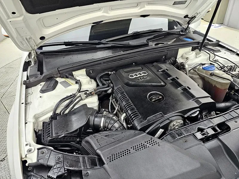 Audi A4 2.0 TFSI Quattro, снимка 6 - Автомобили и джипове - 54548607