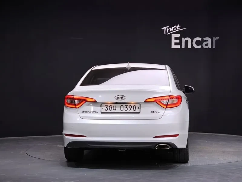 Hyundai Sonata 2.0 Smart, снимка 4 - Автомобили и джипове - 55259821