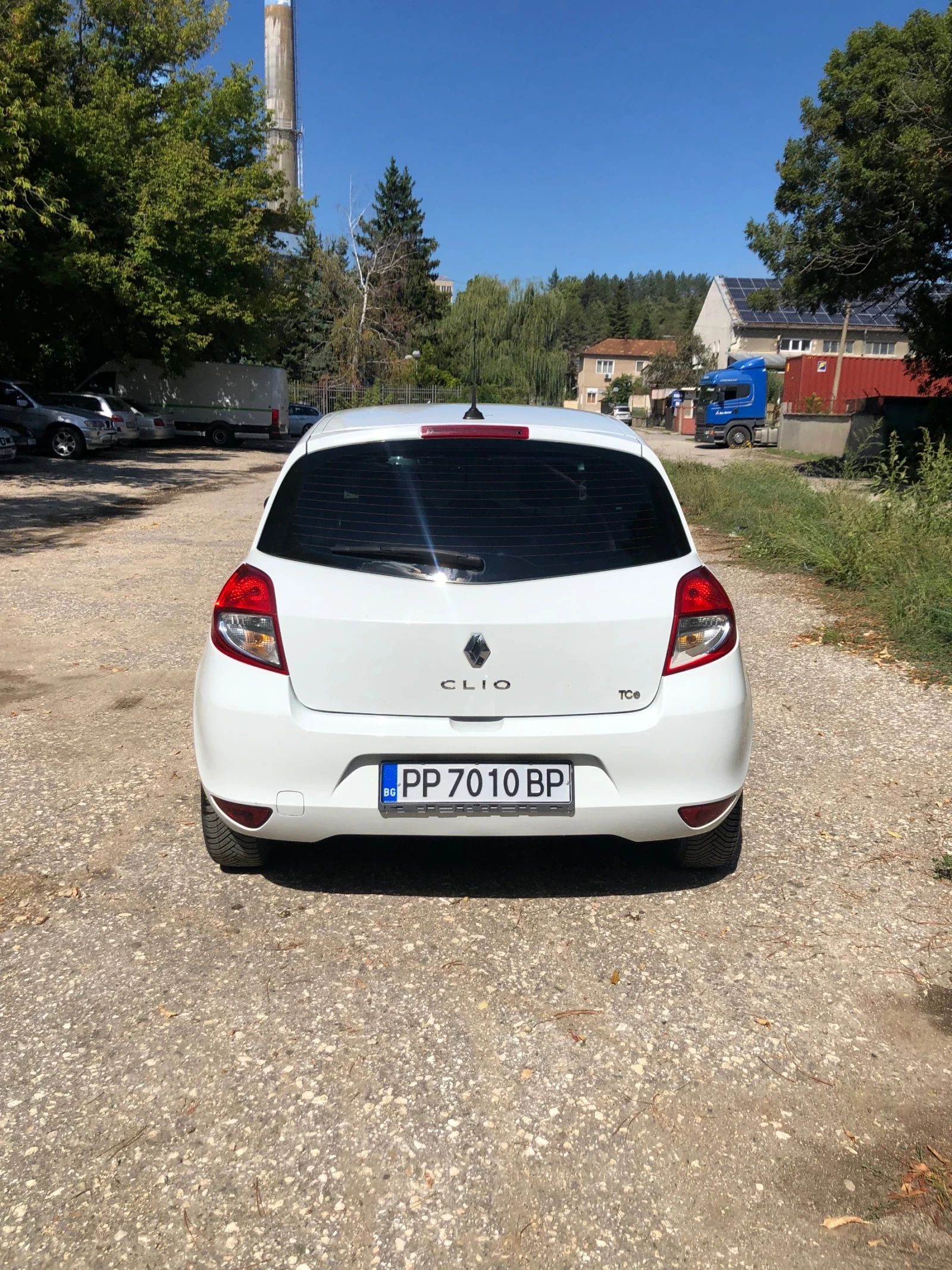 Renault Clio 1.6 - изображение 5