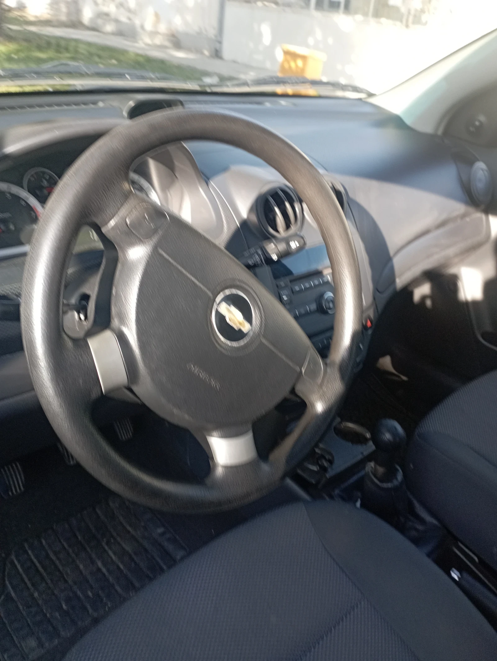 Chevrolet Aveo  - изображение 6