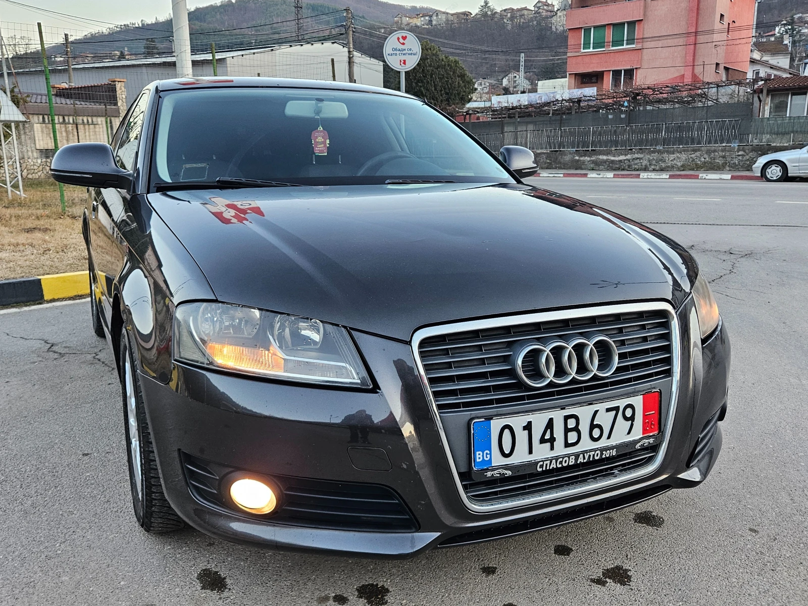 Audi A3 1.6 Facelift/Klimatronik/Stava na GAZ - изображение 8