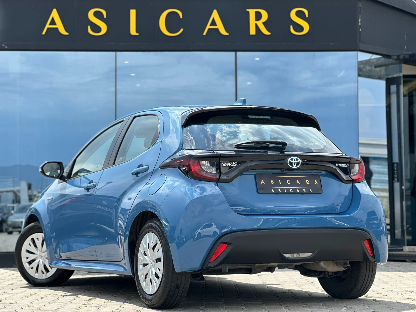 Toyota Yaris / 1.5 HYBRID / ACTIVE / EURO 6 / TOP / - изображение 3