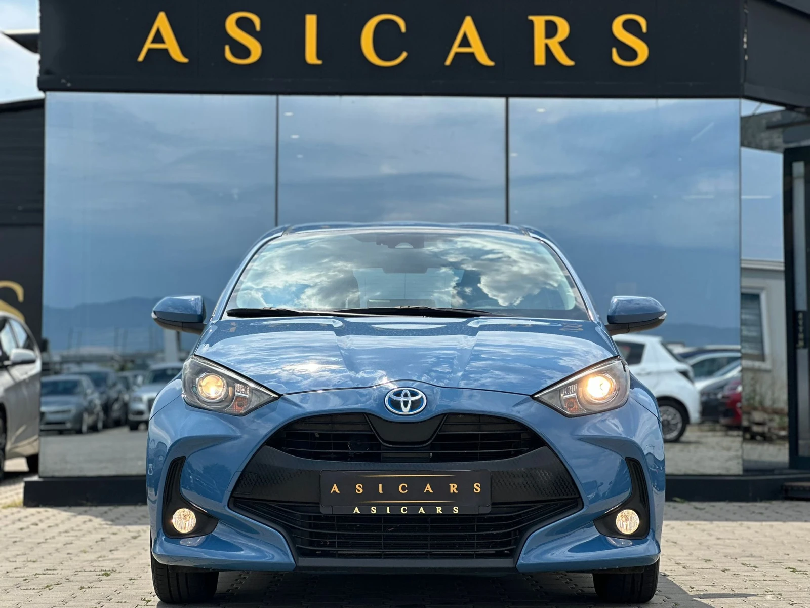 Toyota Yaris / 1.5 HYBRID / ACTIVE / EURO 6 / TOP / - изображение 8