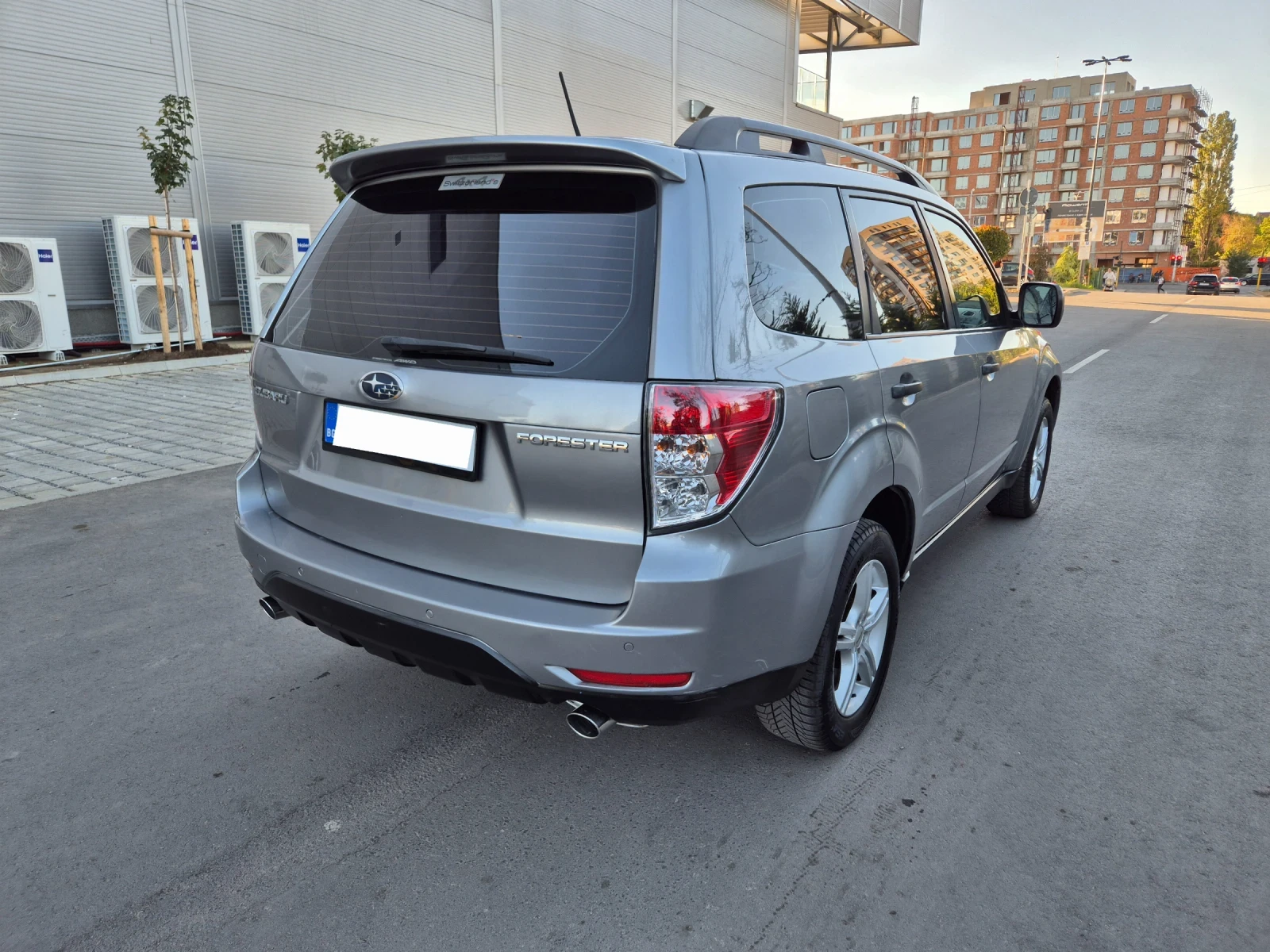 Subaru Forester 2.0 АВТОМАТ* СЕРВИЗНА ИСТОРИЯ  - изображение 3
