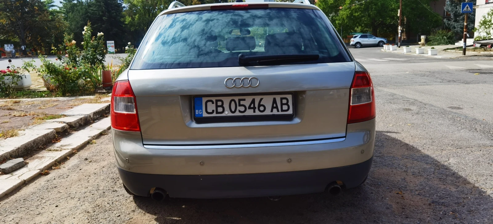Audi A4 2.4i-170кс LPG - изображение 5