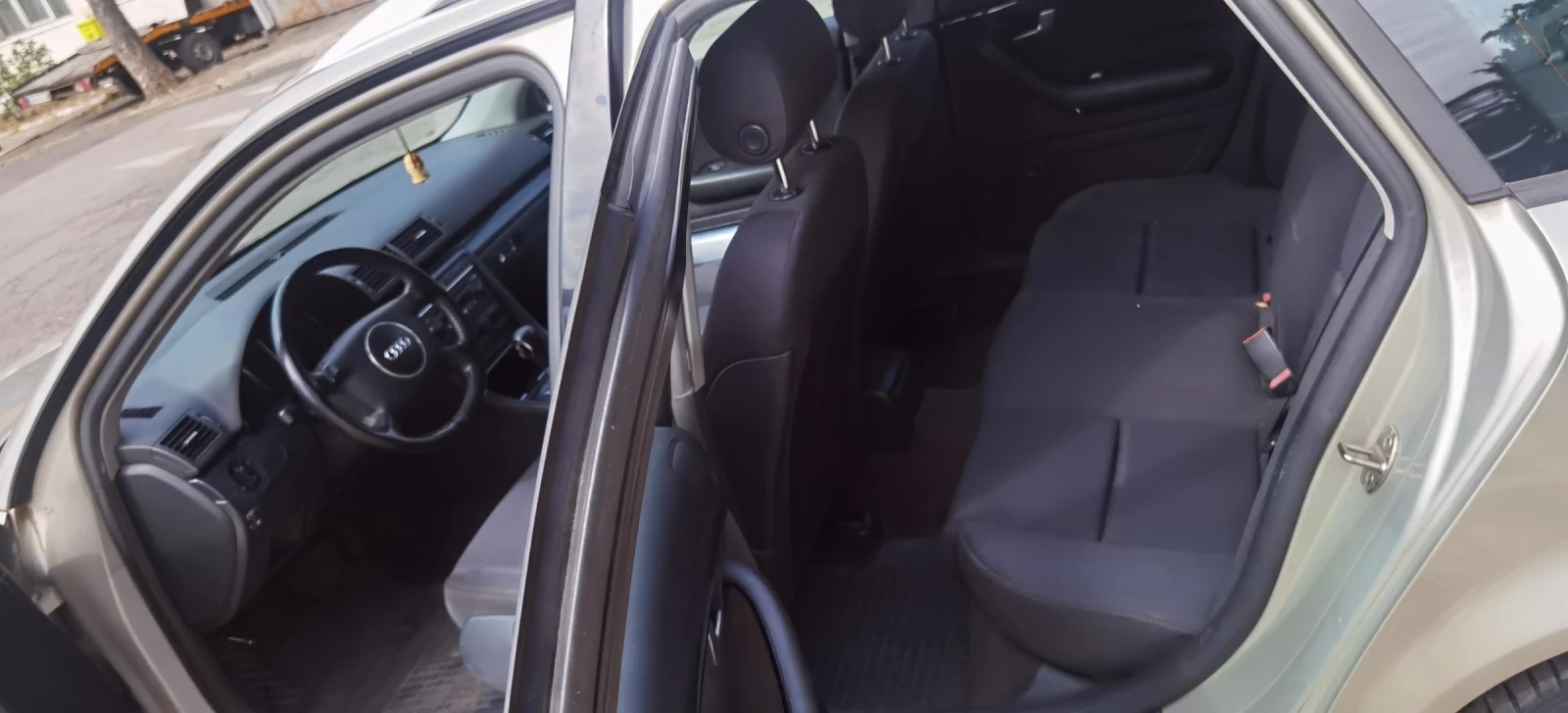 Audi A4 2.4i-170кс LPG - изображение 8
