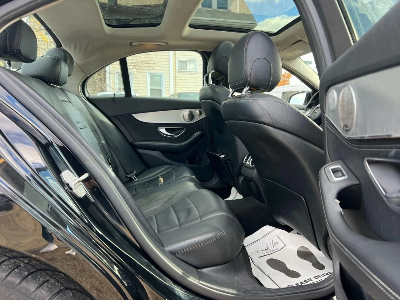 Mercedes-Benz C 300  - изображение 6