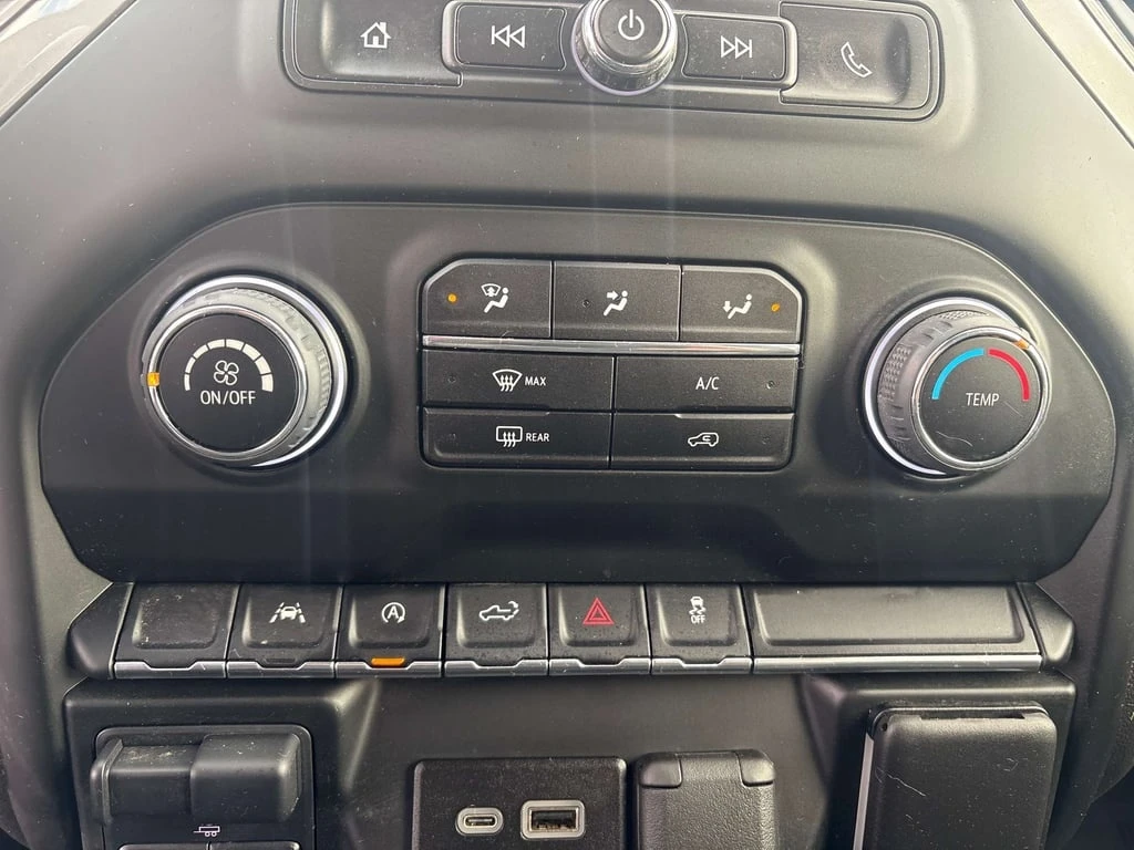 Chevrolet Silverado * Custom * CARFAX * ЦЕНА ДО БГ - изображение 9